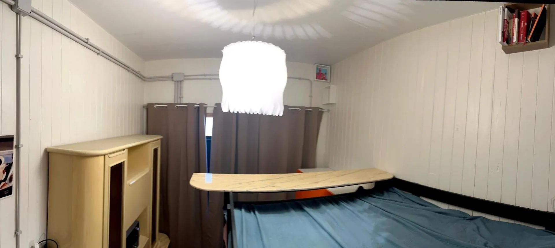 A Palermo Artist'S Studio Apartment Italy