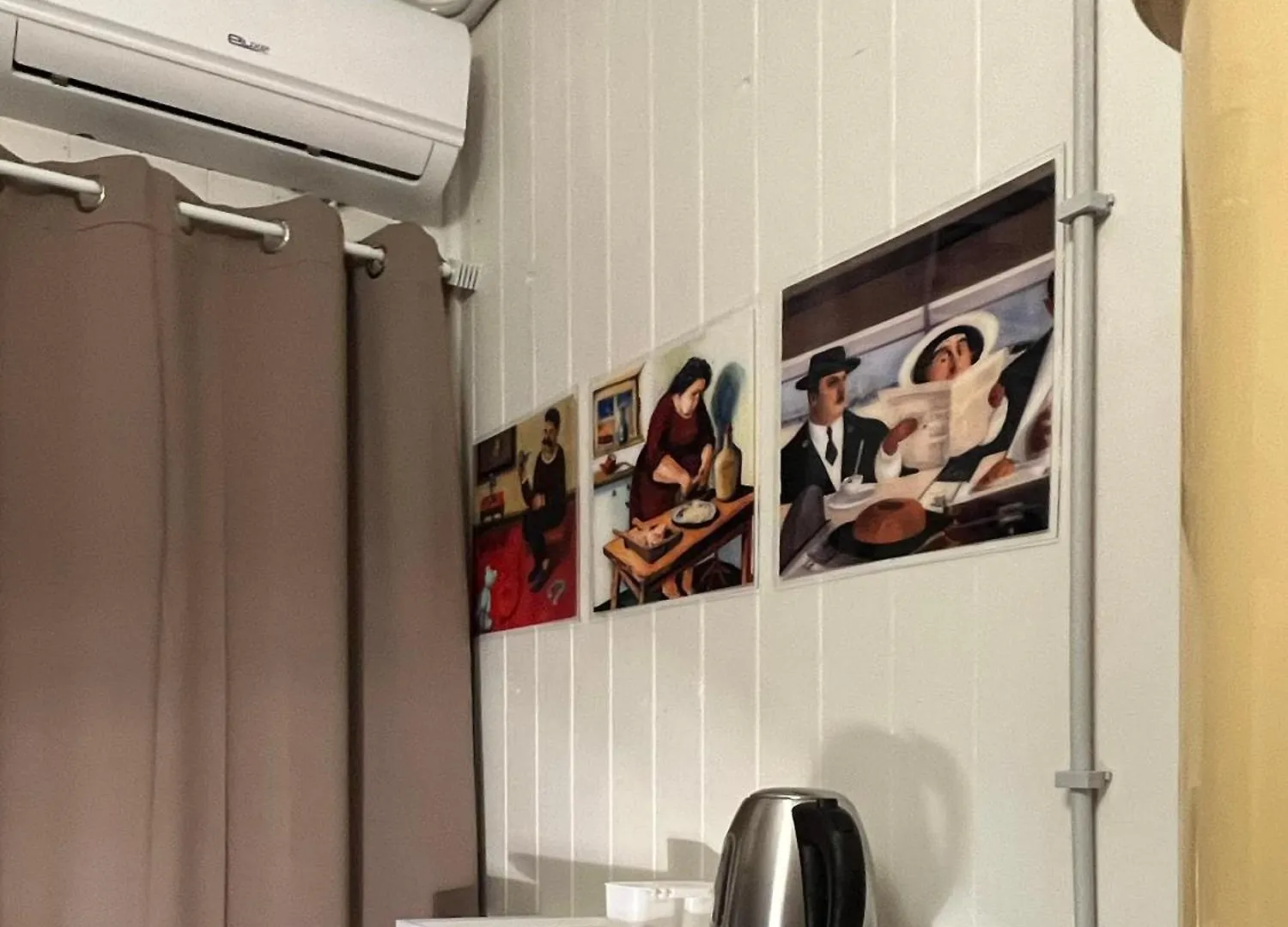 A Palermo Artist'S Studio Apartment