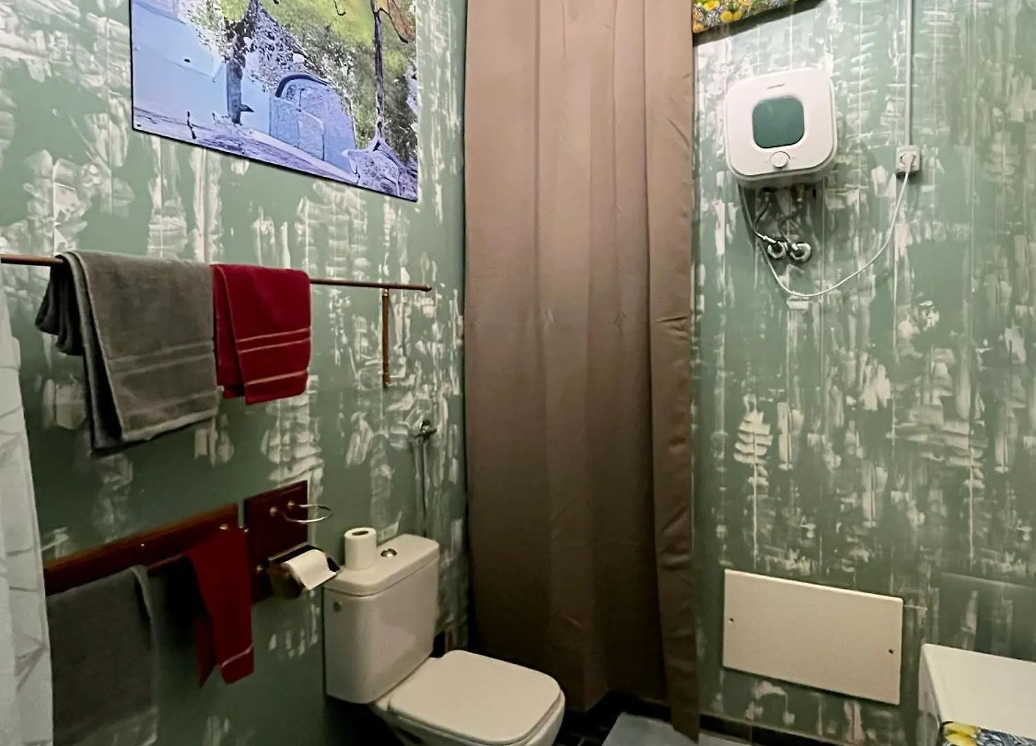 A Palermo Artist'S Studio Apartment
